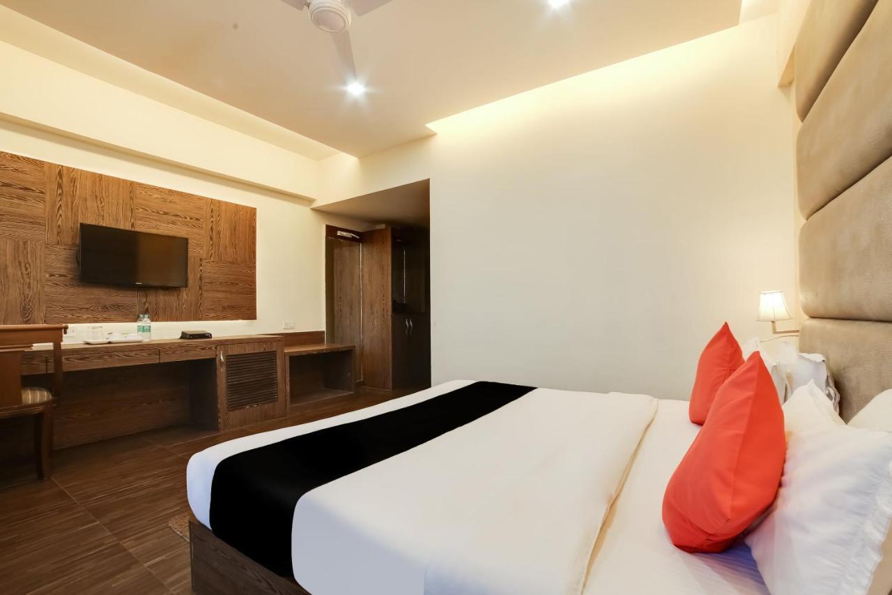 Hôtel Capital O 61351 Waii International à Bhalukpung Extérieur photo